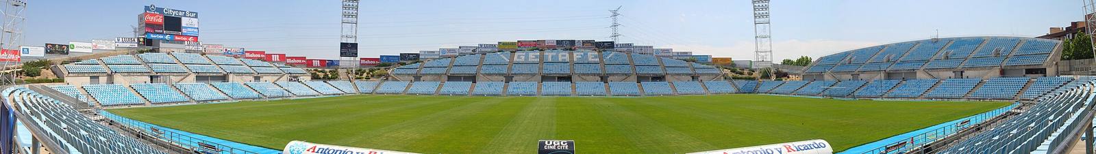 La panoramica interna del Coliseum Alfonso Perez: il Getafe vi cerca la prima vittoria europea della stagione dopo il pareggio dell'esordio a Craiova.