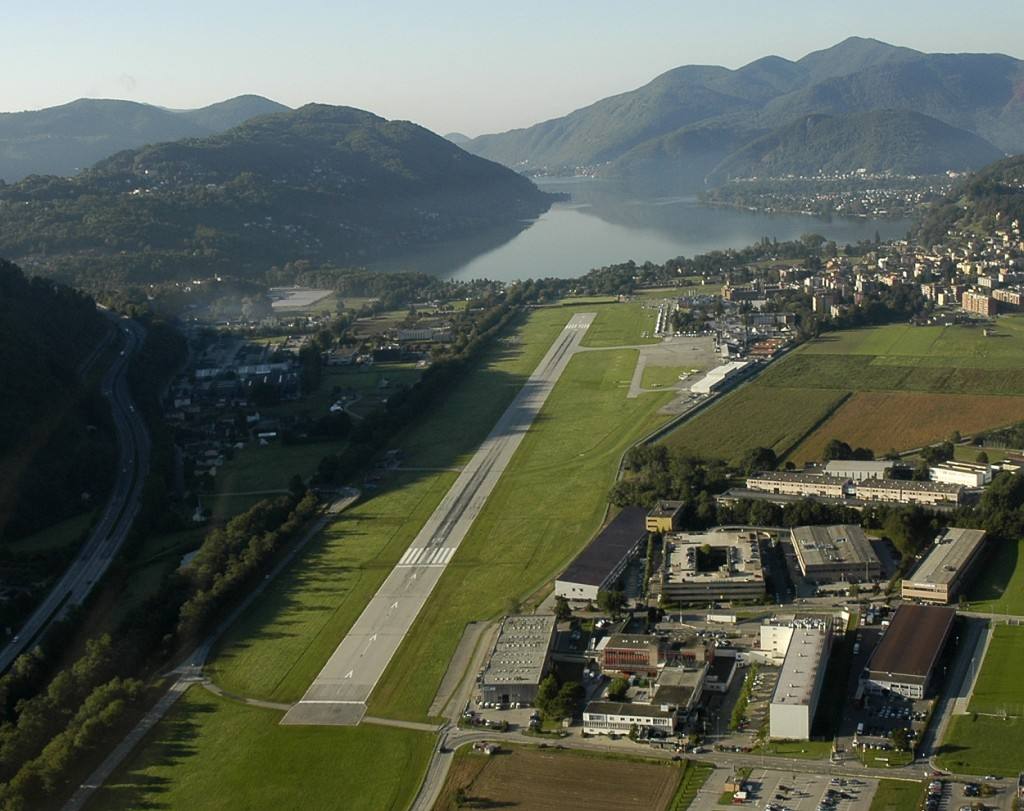 L'aeroporto di Lugano-Agno visto dal cielo: la nuova concessione d'esercizio vale fino al 15 settembre 2056.